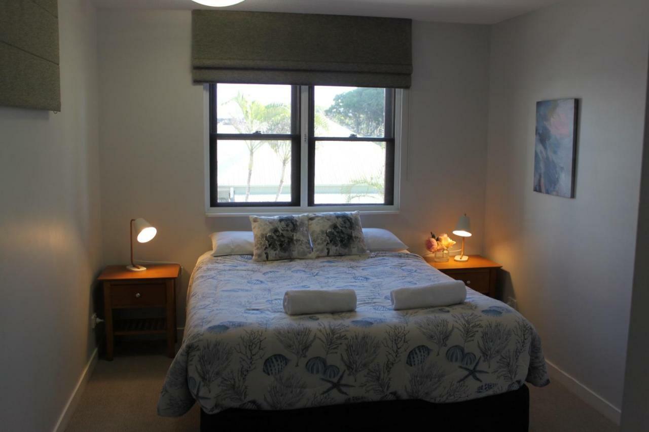 Camargue Beachfront Apartments マルーチードール エクステリア 写真